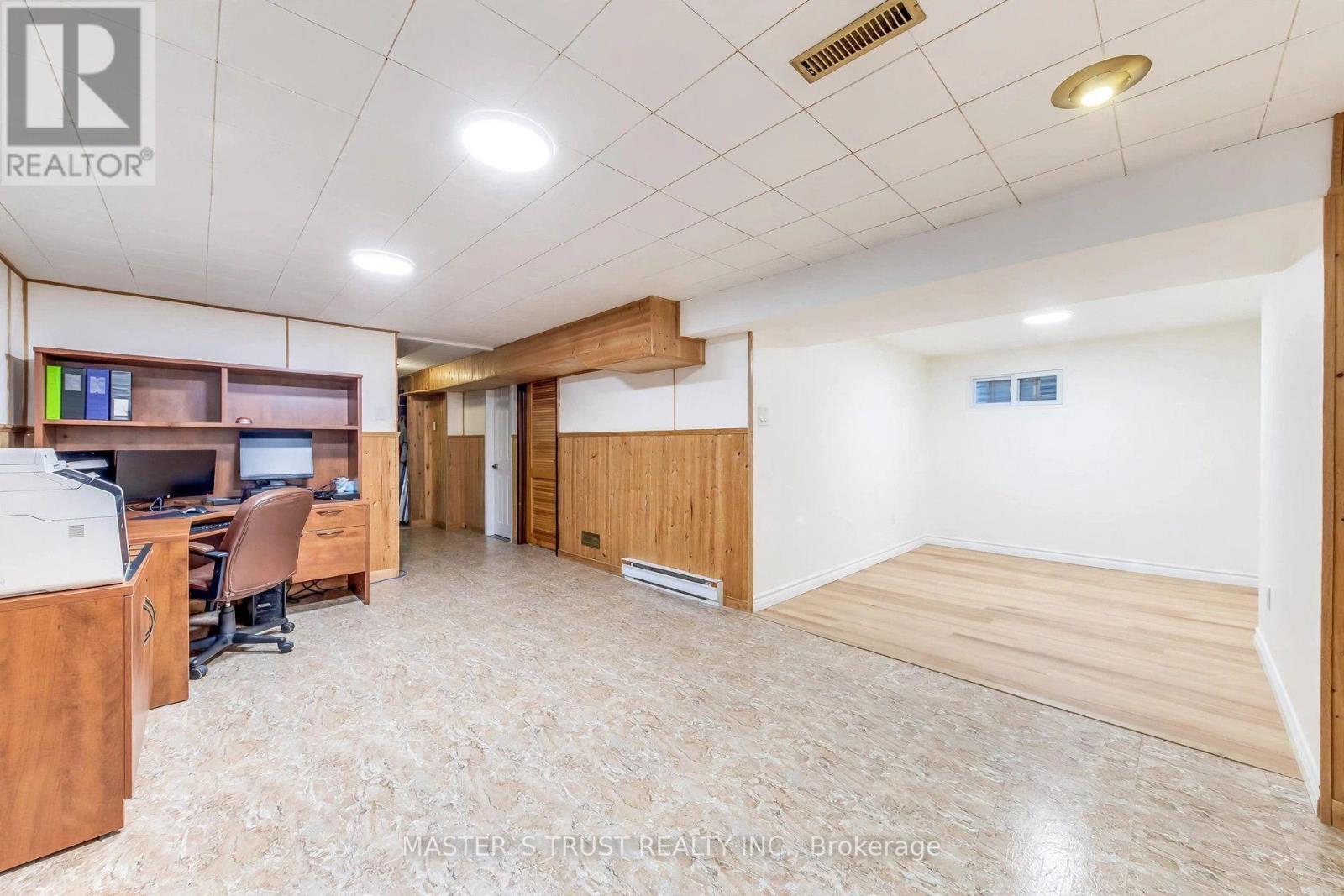2668 Altadena Court, Mississauga, Ontario  L5K 1G2 - Photo 25 - W14080922