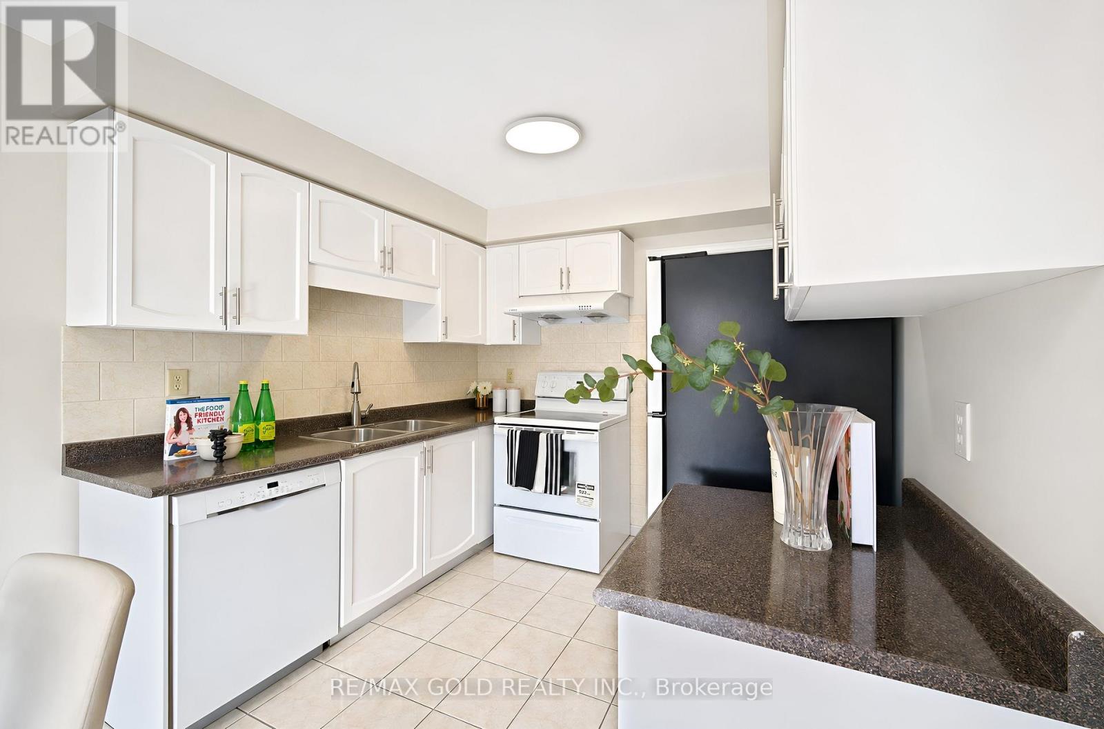106 Bighorn Crescent, Brampton, Ontario  L6R 1G2 - Photo 16 - W14081024