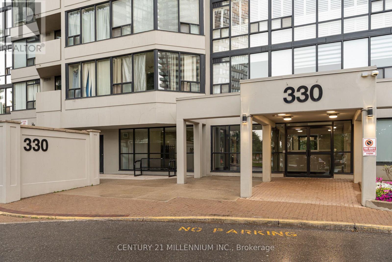 705 - 330 Rathburn Road W, Mississauga, Ontario  L5B 3Y1 - Photo 2 - W14081076