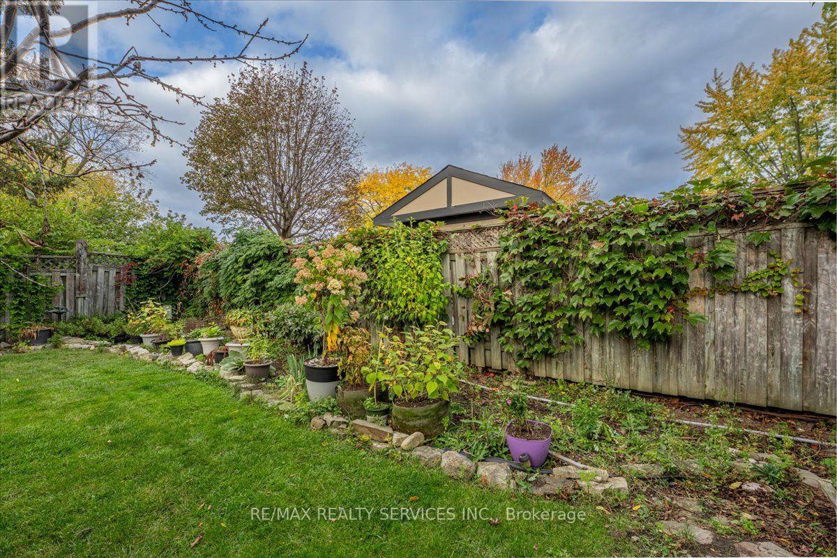 53 Windermere Court, Brampton, Ontario  L6X 2L5 - Photo 38 - W14081114