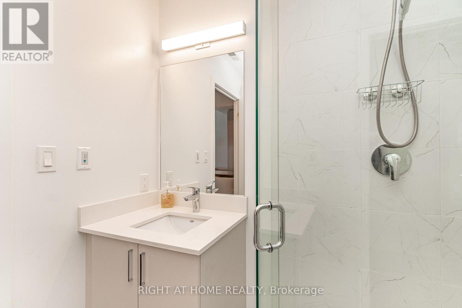 510 - 1005 Dundas Street E, Oakville, Ontario  L6H 8C7 - Photo 23 - W14081122