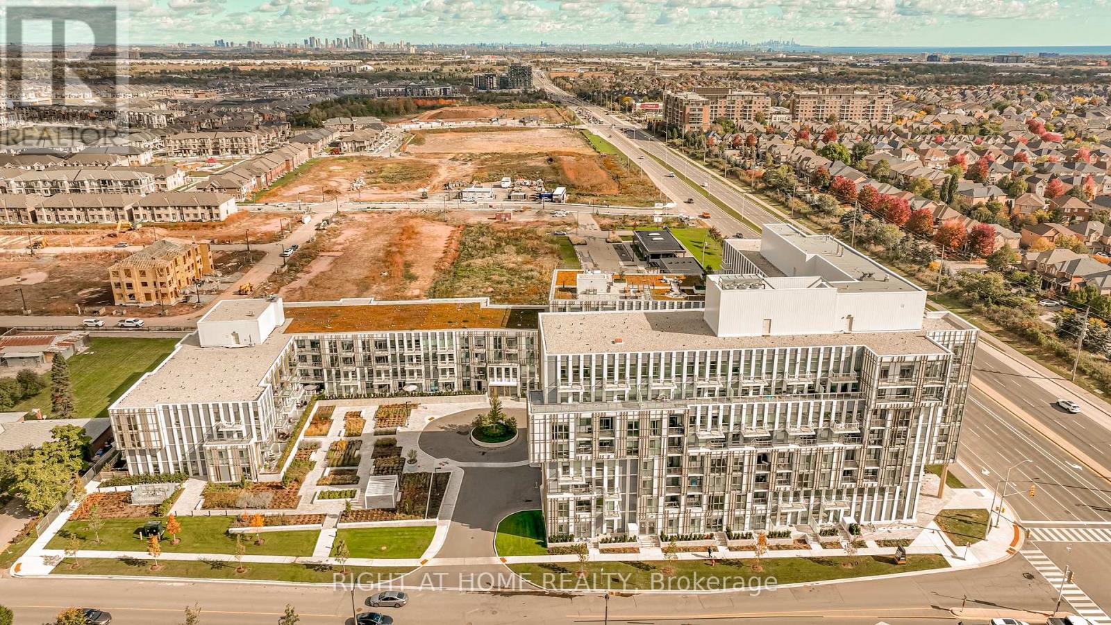510 - 1005 Dundas Street E, Oakville, Ontario  L6H 8C7 - Photo 41 - W14081122