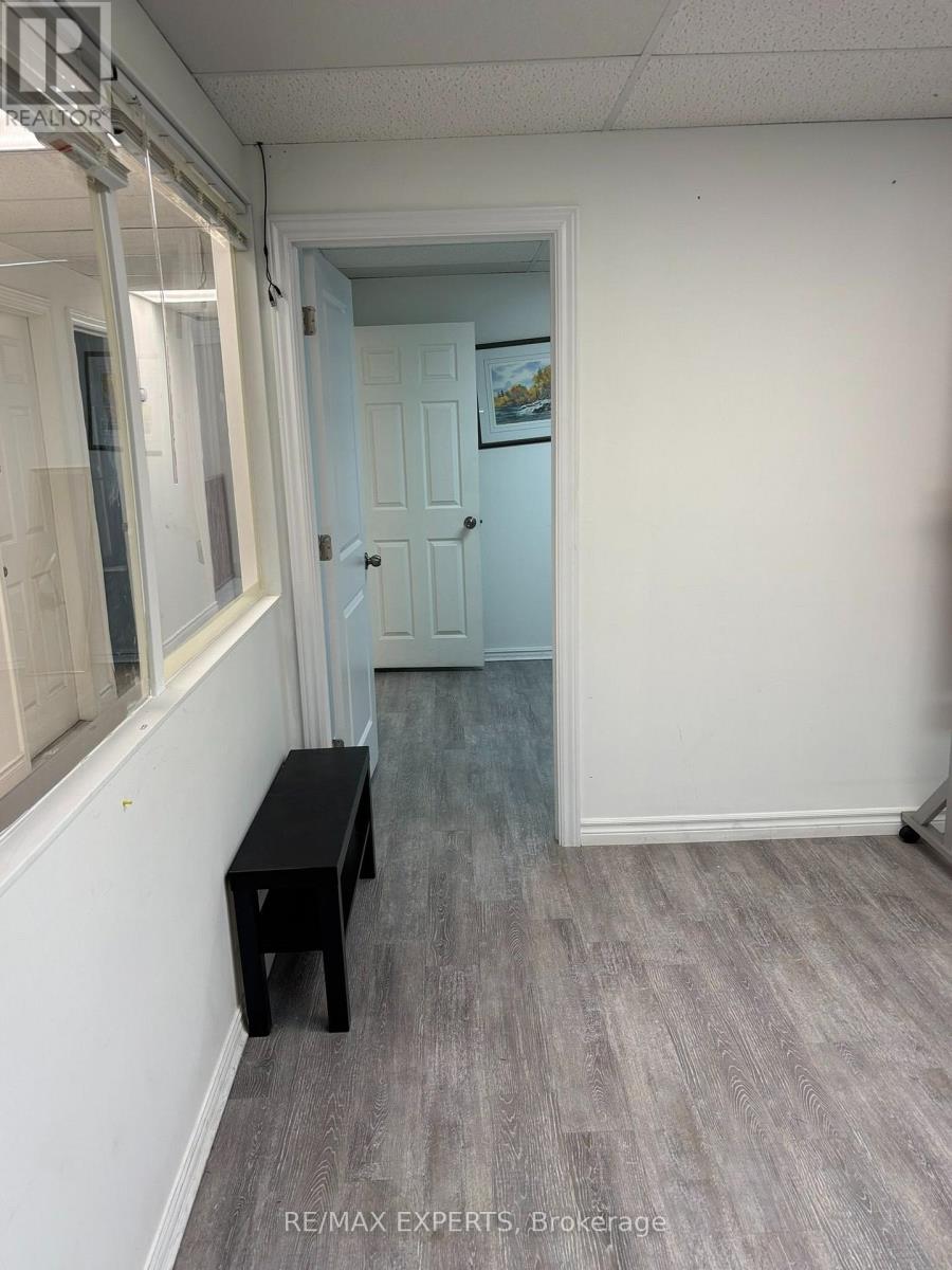 Suite 205 - 1270 Finch Avenue W, Toronto (York University Heights), Ontario  M3J 3J7 - Photo 5 - W14081178