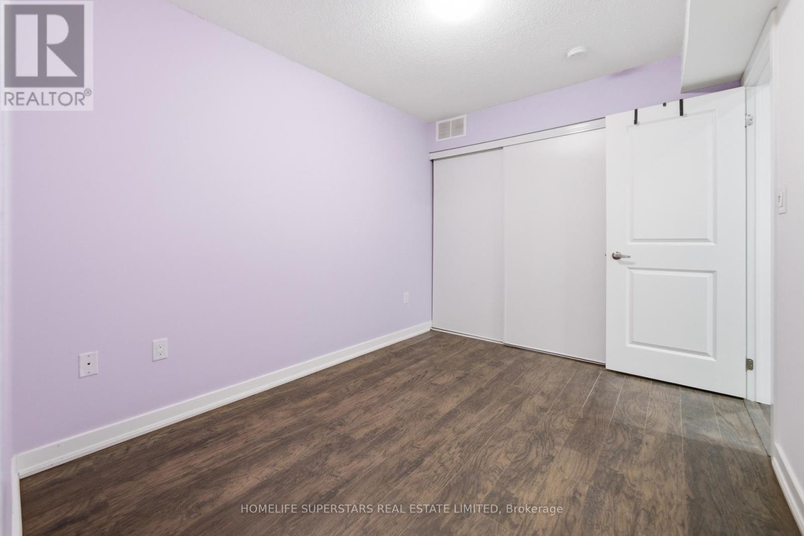 413 - 8 Drummond Street, Toronto, Ontario  M8V 1Y8 - Photo 8 - W14081180
