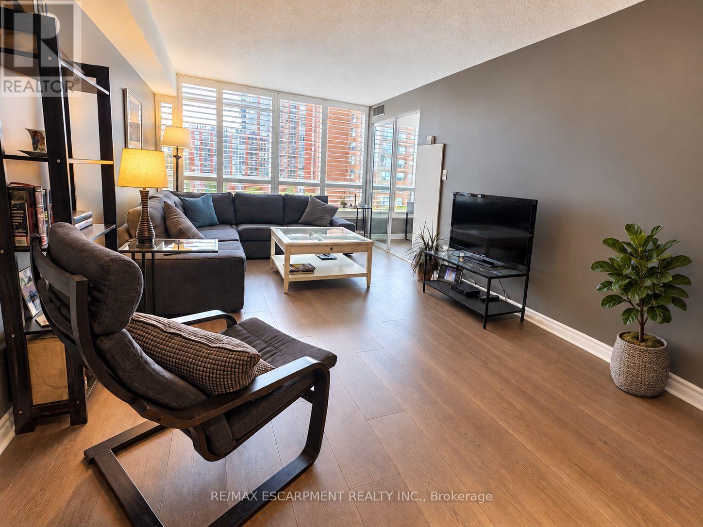 503 - 1276 Maple Crossing Boulevard, Burlington, Ontario  L7S 2J9 - Photo 12 - W14081244