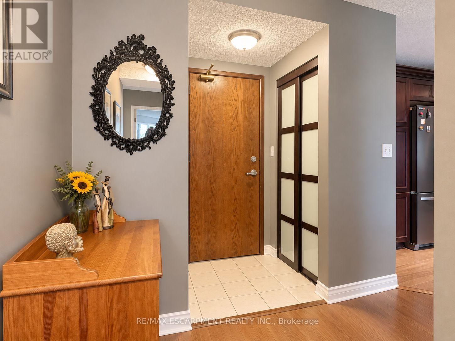 503 - 1276 Maple Crossing Boulevard, Burlington, Ontario  L7S 2J9 - Photo 6 - W14081244