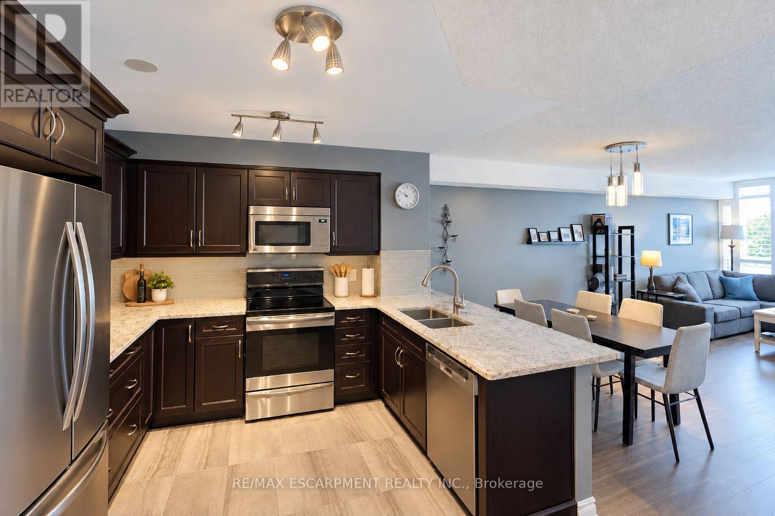 503 - 1276 Maple Crossing Boulevard, Burlington, Ontario  L7S 2J9 - Photo 9 - W14081244