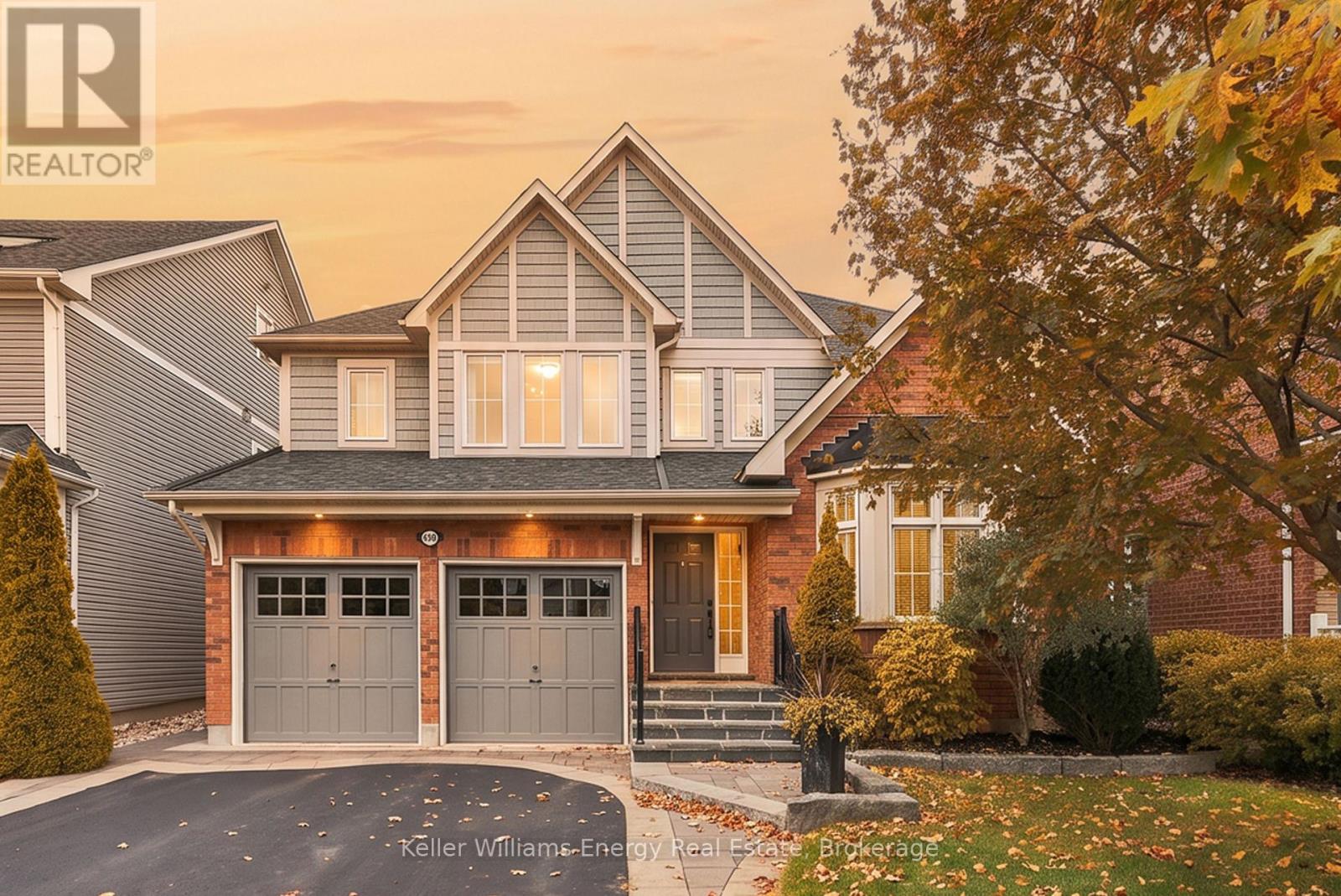 229 MONTGOMERY AVENUE, Whitby, Ontario