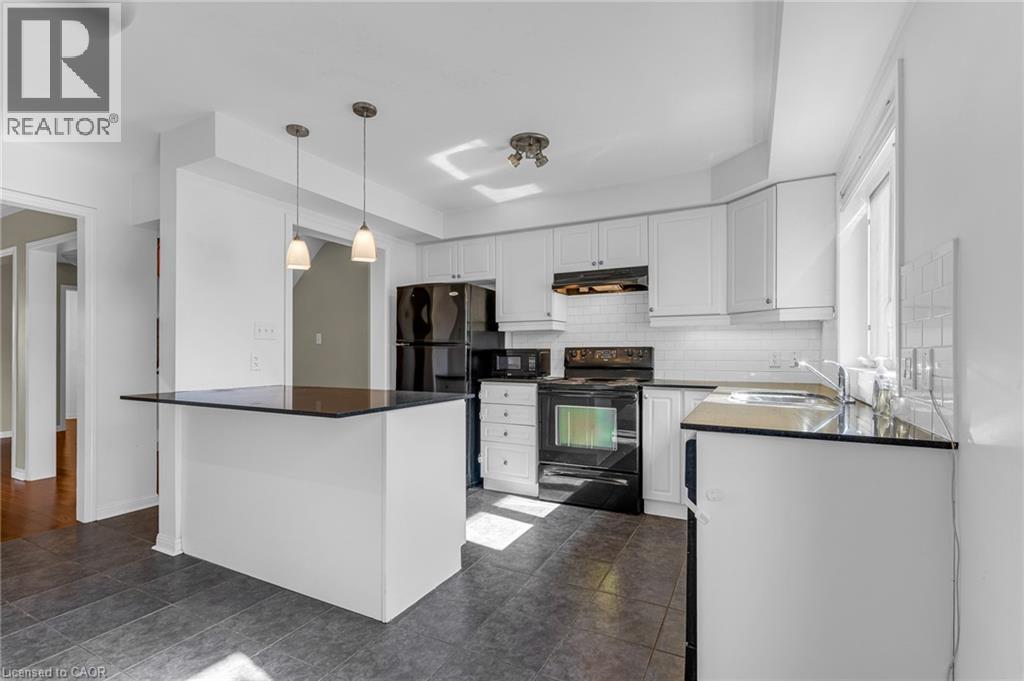 470 Beach Boulevard Unit# 40, Hamilton, Ontario  L8H 6X2 - Photo 4 - 40871547