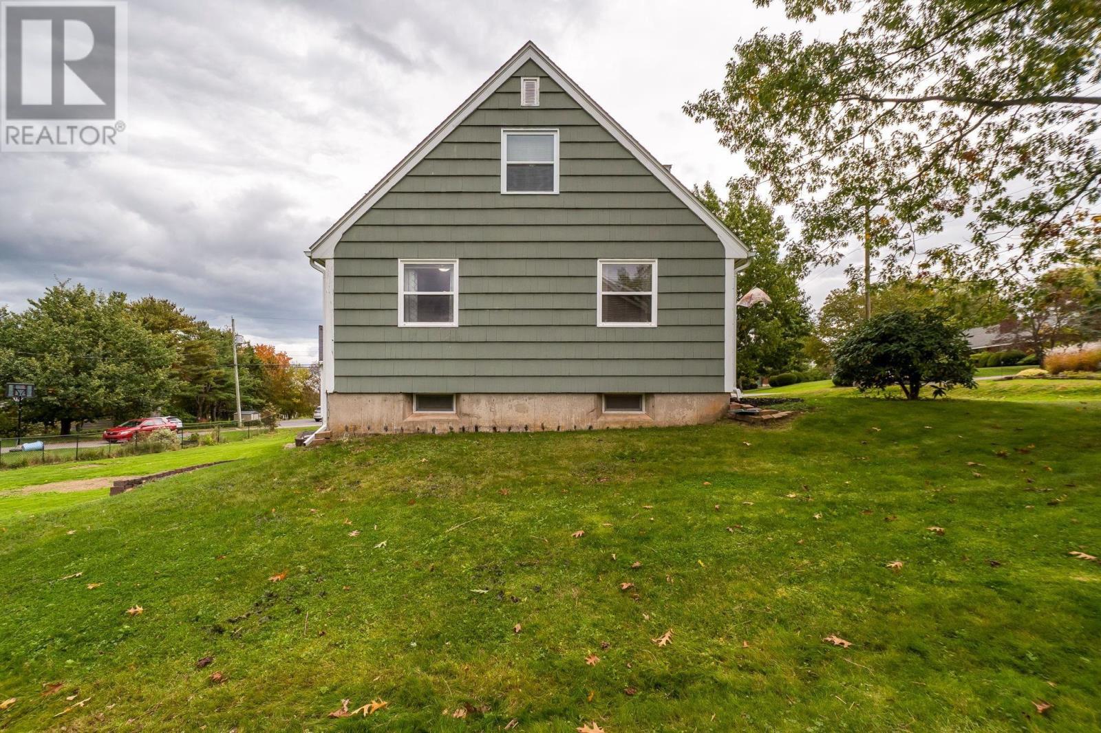 110 Skyway Drive, Wolfville, Nova Scotia  B4P 1S4 - Photo 37 - 202625697