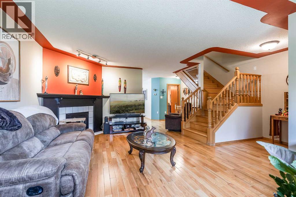406, 165 South Ridge Drive SE