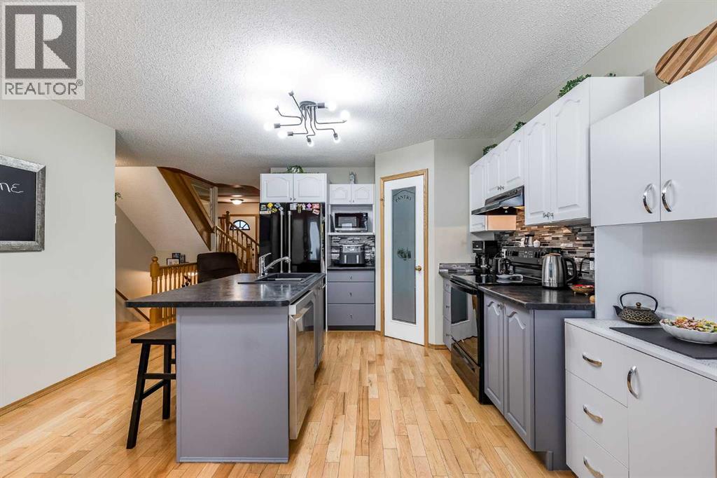 406, 165 South Ridge Drive SE