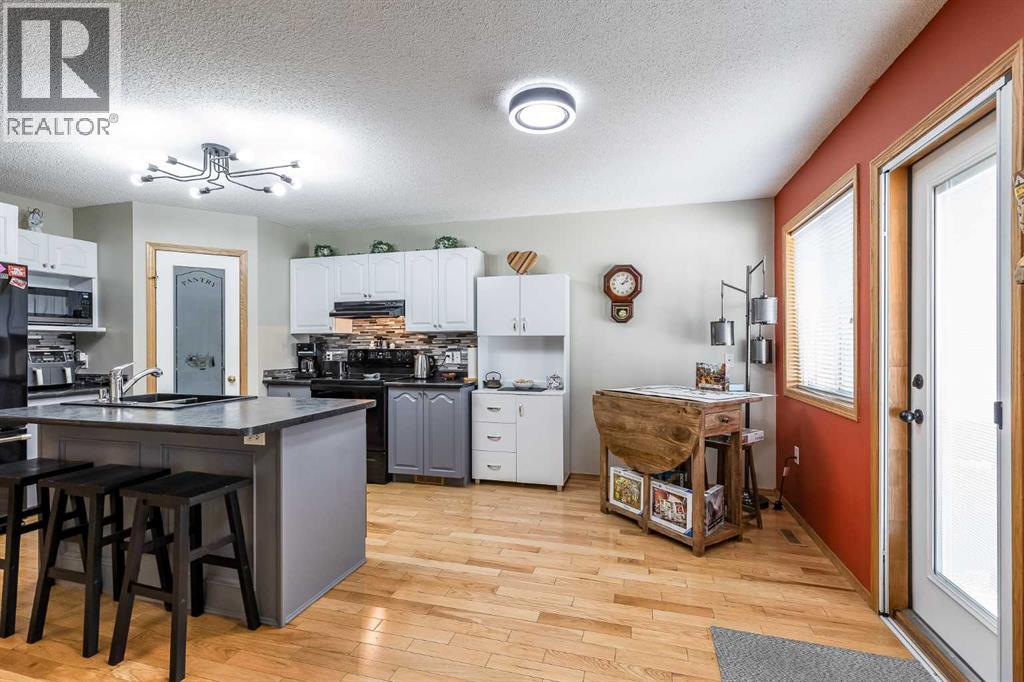 406, 165 South Ridge Drive SE