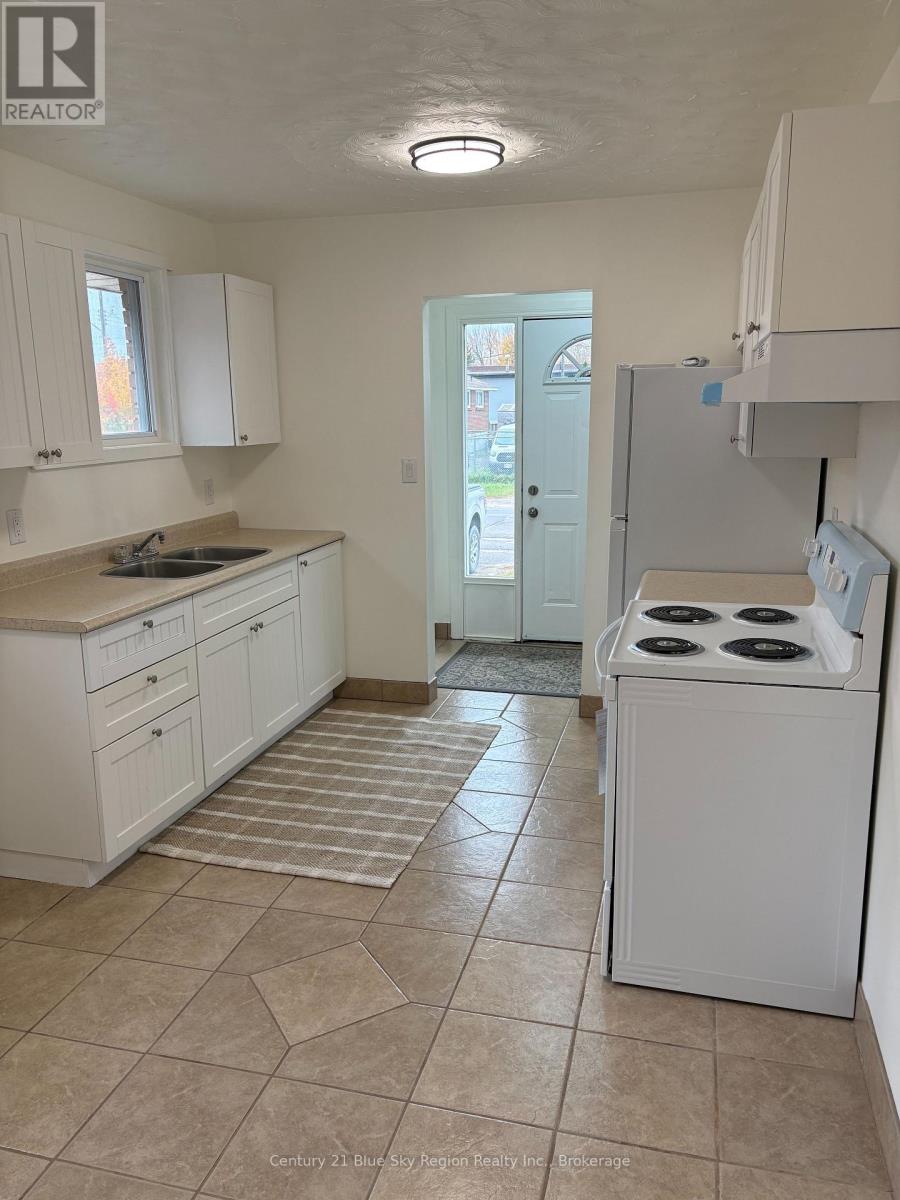 102 Lee Avenue, North Bay, Ontario  P1A 2J9 - Photo 9 - X13780508