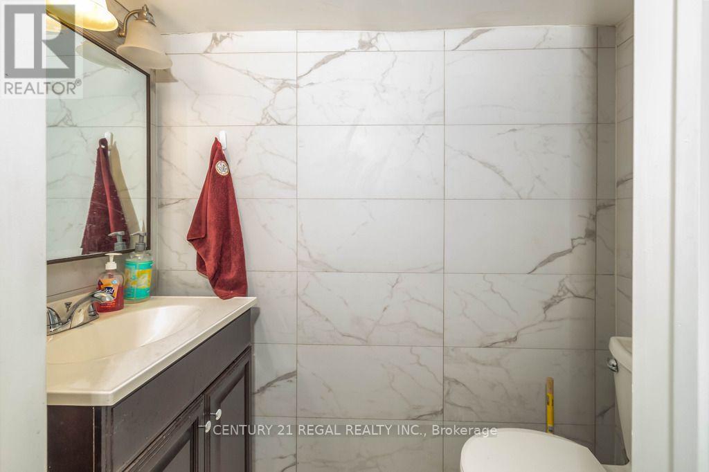 246 Spadina Avenue, Toronto, Ontario  M5T 2C2 - Photo 19 - C13812010