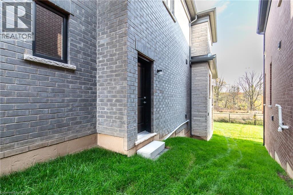 96 Valley Trail Place, Waterdown, Ontario  L8B 2A2 - Photo 45 - 40858977