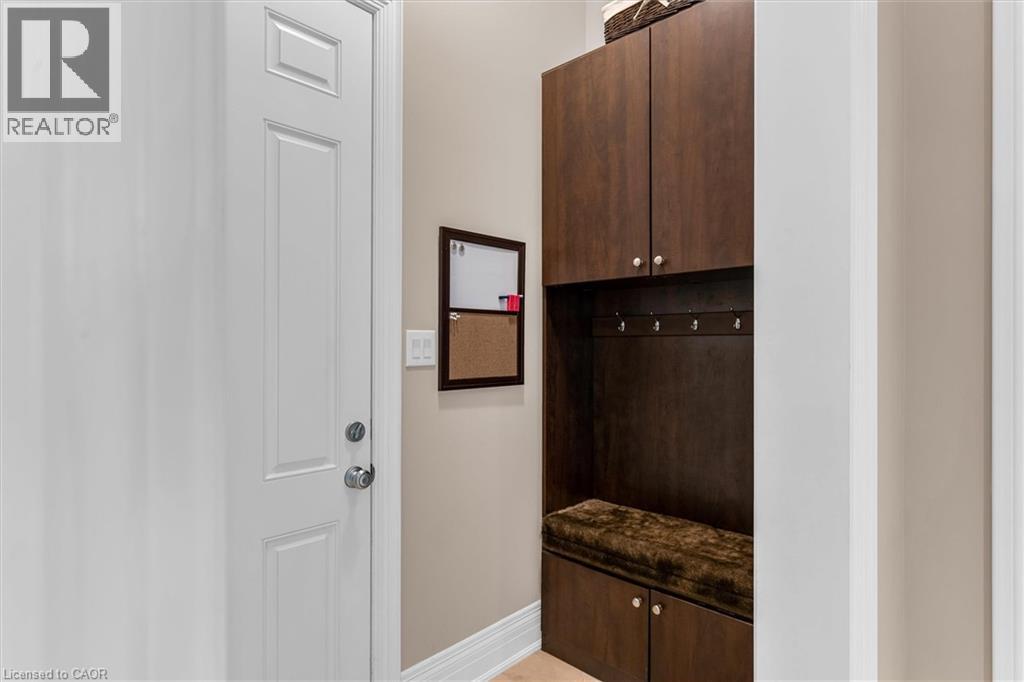 2434 Taylorwood Drive, Oakville, Ontario  L6H 0C8 - Photo 13 - 40869024