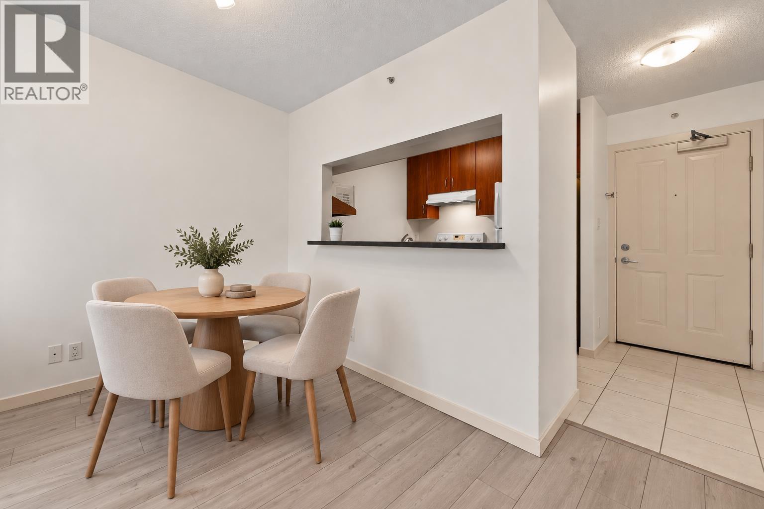 220 3663 Crowley Drive, Vancouver, British Columbia  V5R 6H4 - Photo 7 - R3175627