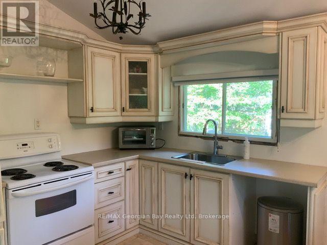 44 Tall Pines Drive Nw, Tiny, Ontario  L9M 0H4 - Photo 7 - S14081346