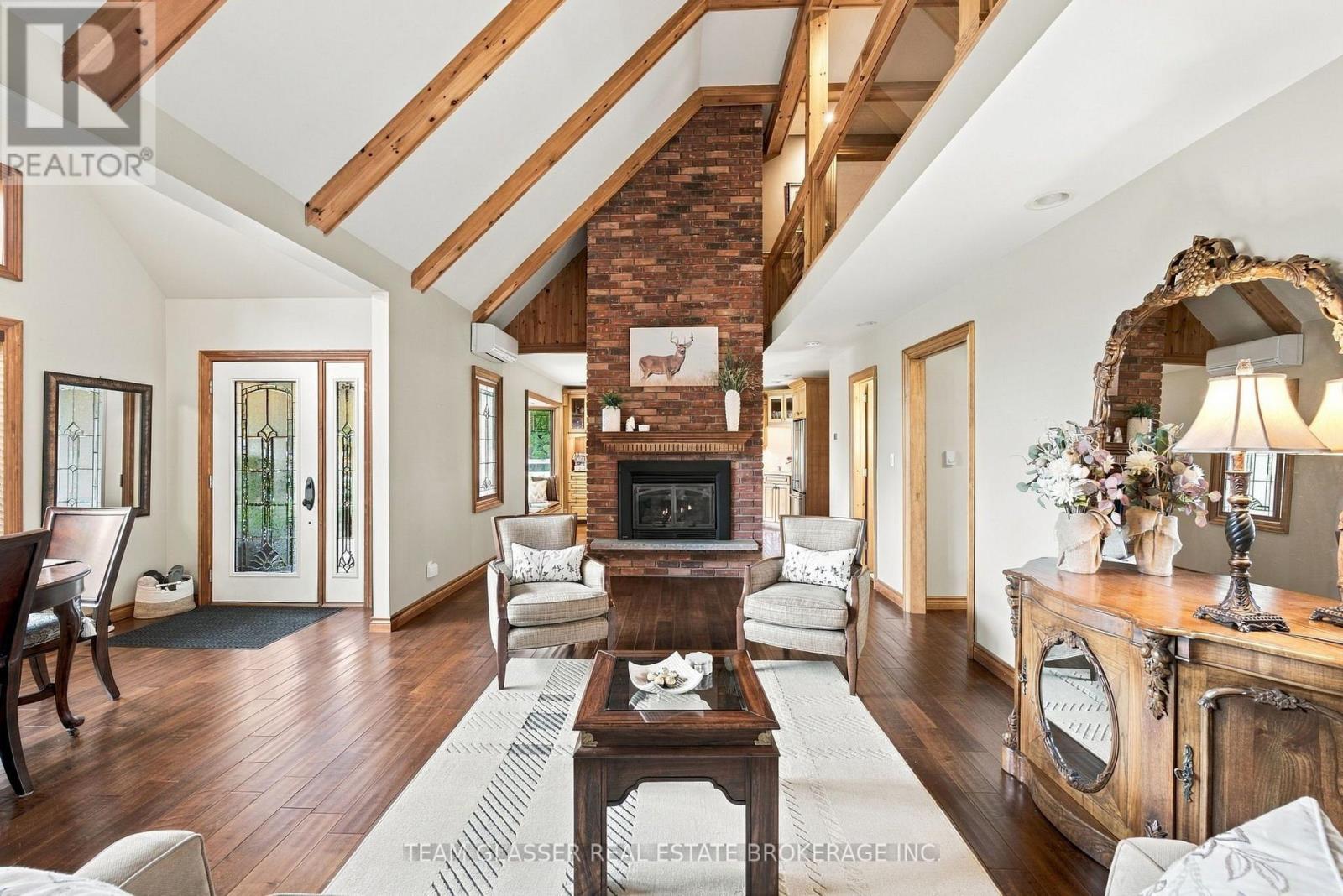 8421 Defore Drive, Lambton Shores, Ontario  N0M 1T0 - Photo 10 - X13879018