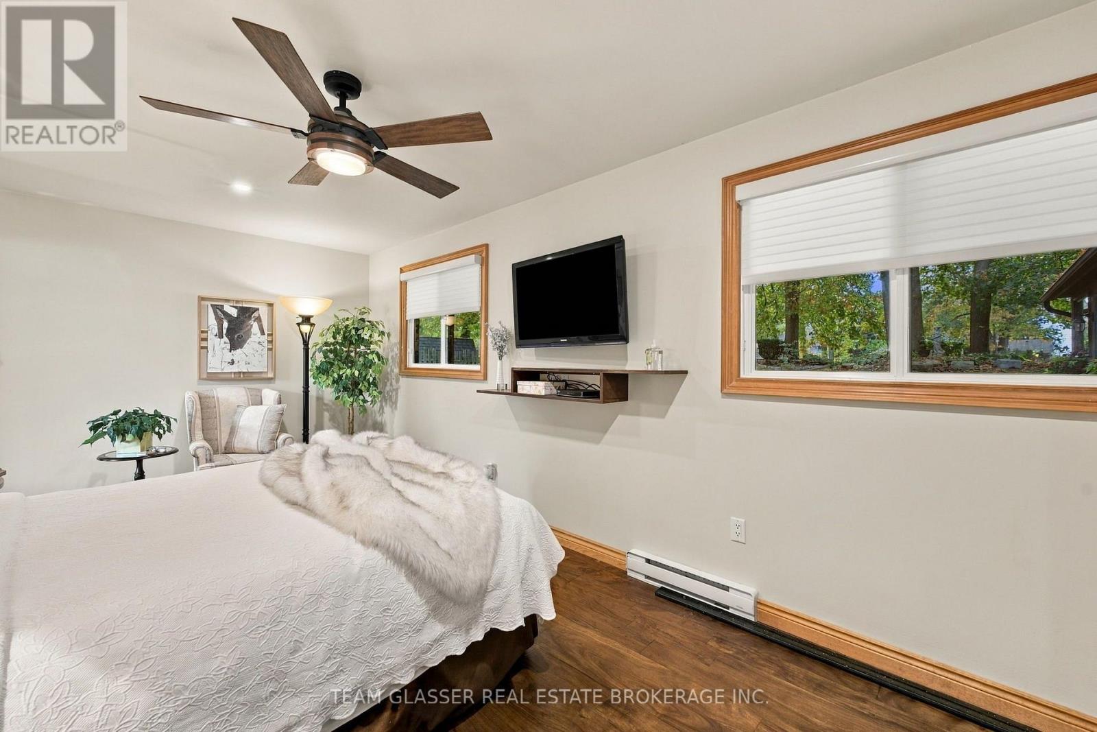 8421 Defore Drive, Lambton Shores, Ontario  N0M 1T0 - Photo 15 - X13879018