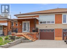 66 SPENVALLEY DRIVE, Toronto, Ontario