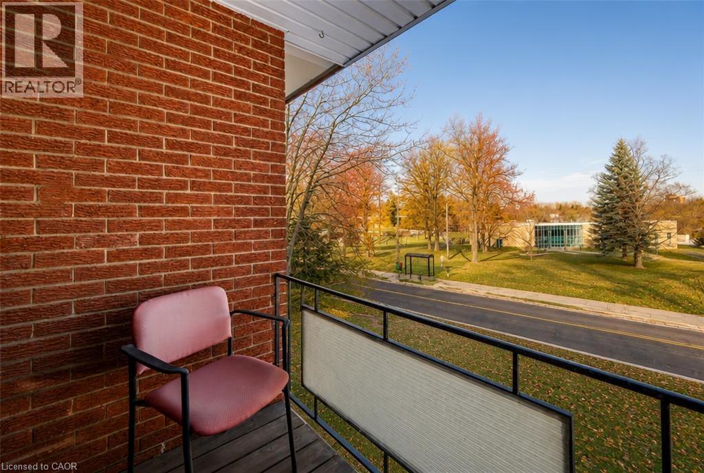 15 Greenbrook Drive, Kitchener, Ontario  N2M 4J5 - Photo 21 - 40870926