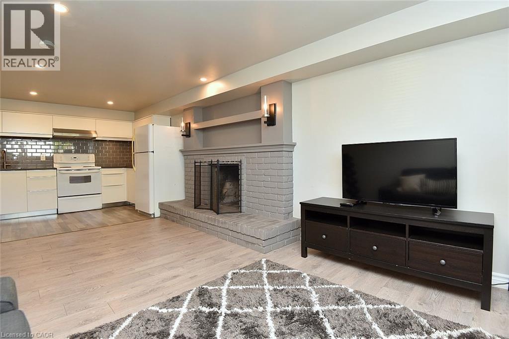 699 Castleguard Crescent, Burlington, Ontario  L7N 2W7 - Photo 38 - 40871058