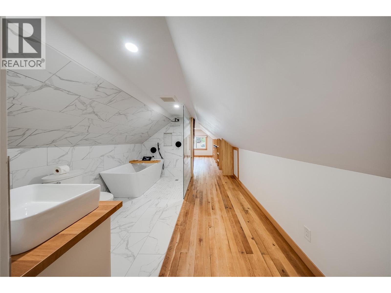 283 Wellington Avenue, Warfield, British Columbia  V1R 2K9 - Photo 32 - 10403362