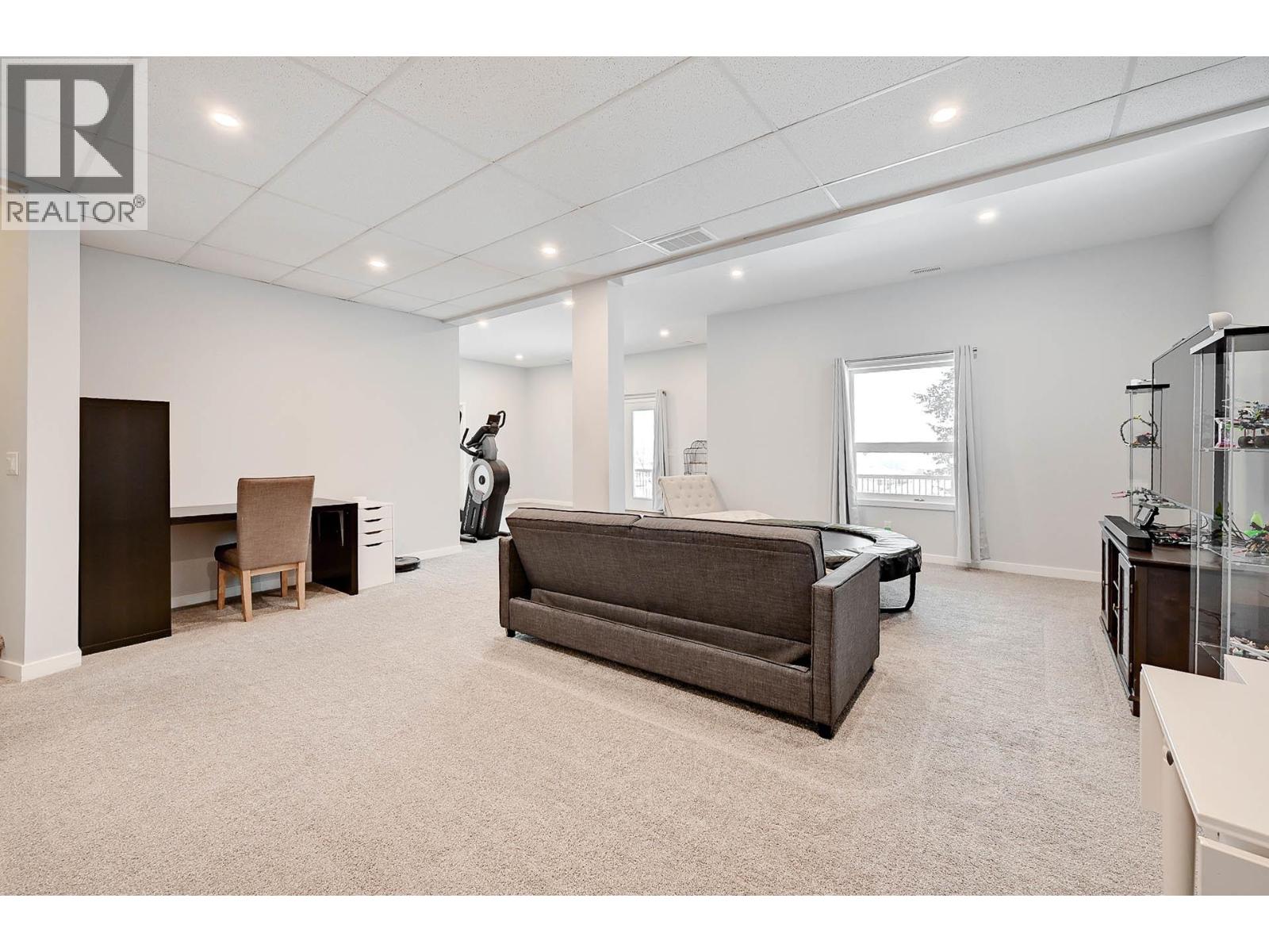 422 Azure Place, Kamloops, British Columbia  V2E 2R2 - Photo 43 - 10403691