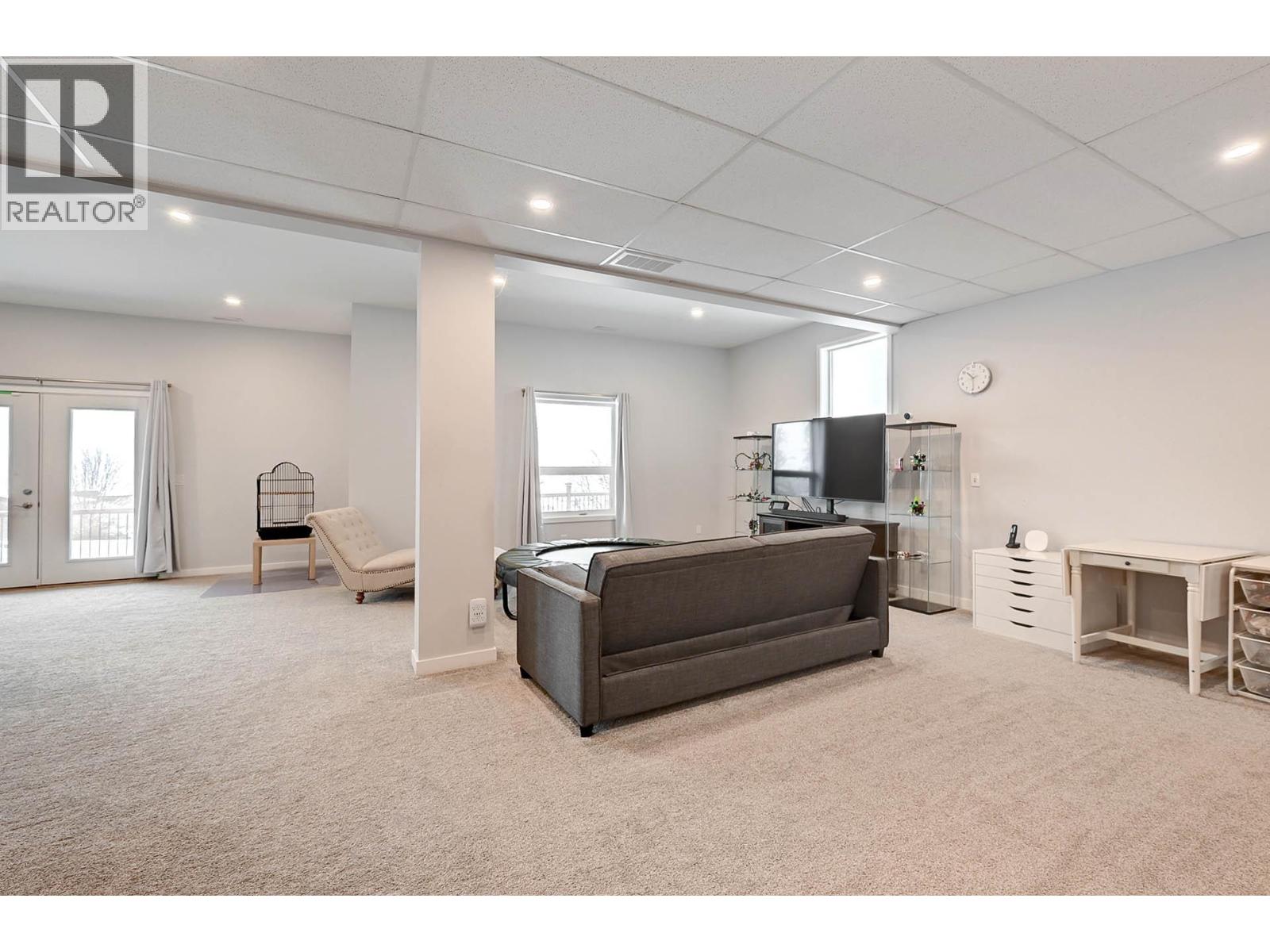 422 Azure Place, Kamloops, British Columbia  V2E 2R2 - Photo 42 - 10403691