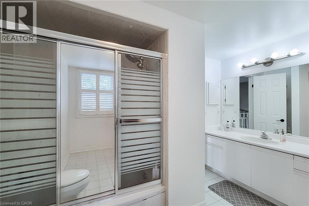 29 Woodside Square, Fonthill, Ontario  L3E 0M7 - Photo 38 - 40871590