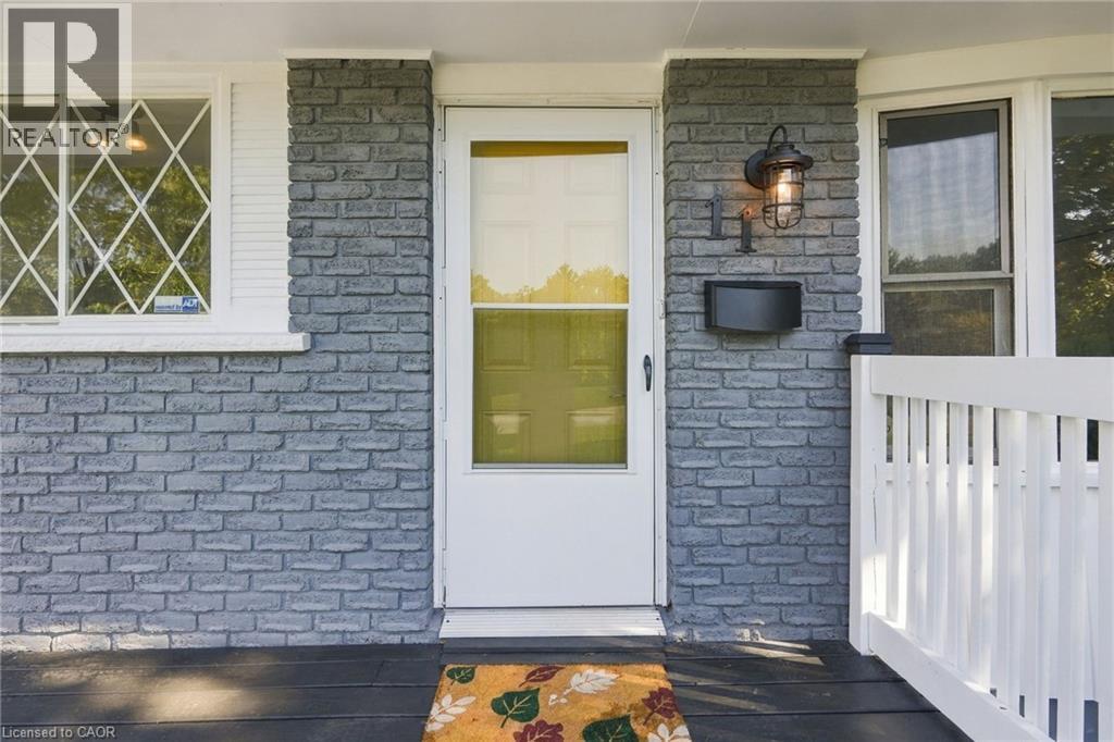 11 Dawn Road, St. Catharines, Ontario  L2N 4M7 - Photo 4 - 40871509