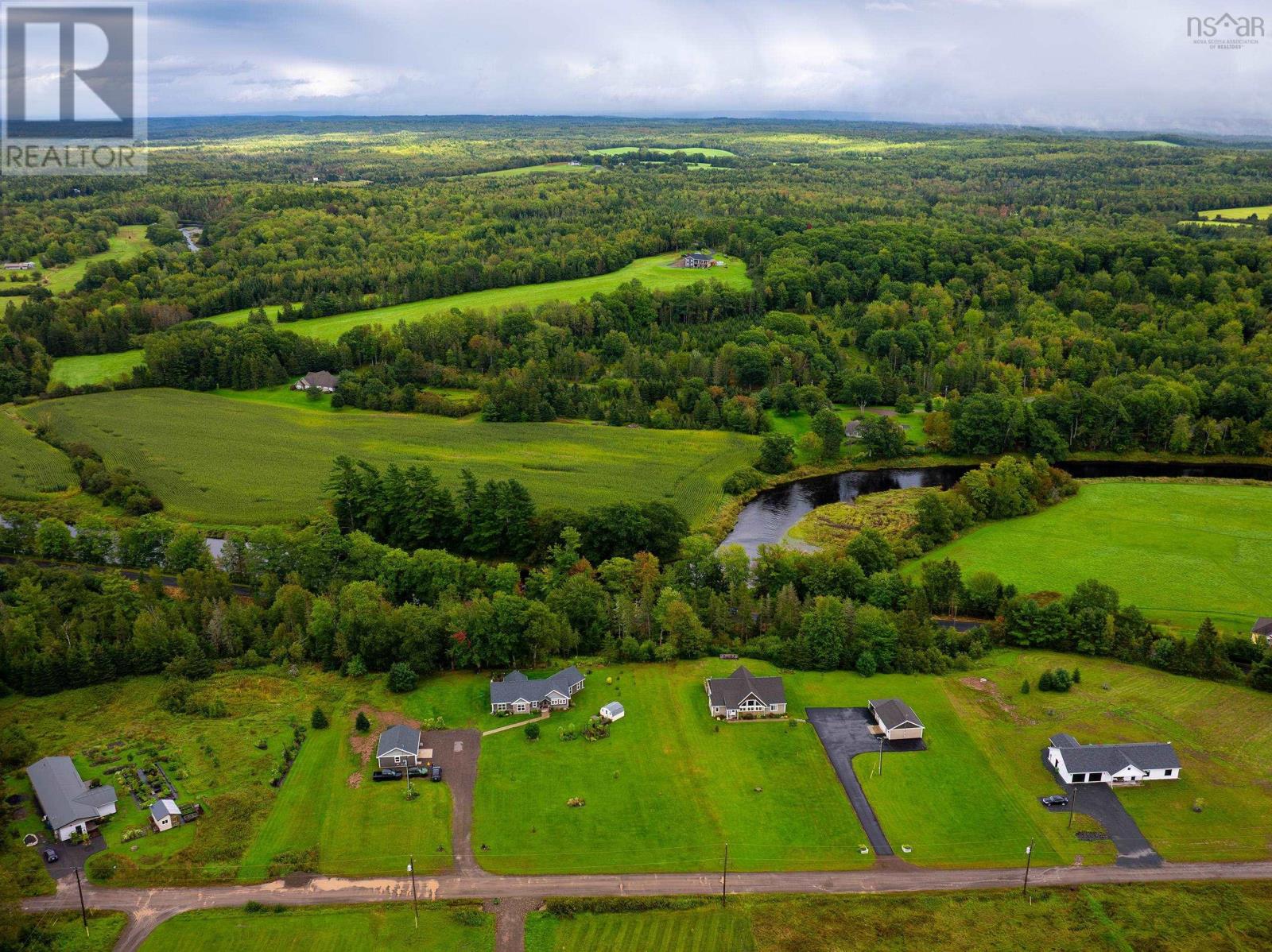 48 Festival Lane, Mackay Siding, Nova Scotia  B0N 2J0 - Photo 49 - 202625817