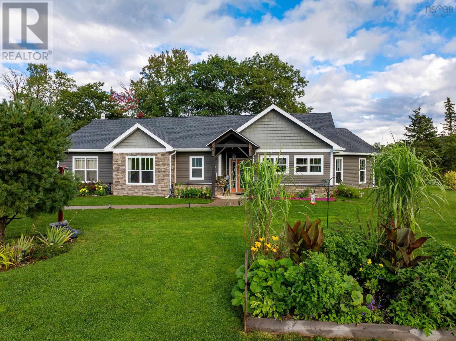 48 Festival Lane, Mackay Siding, Nova Scotia  B0N 2J0 - Photo 2 - 202625817