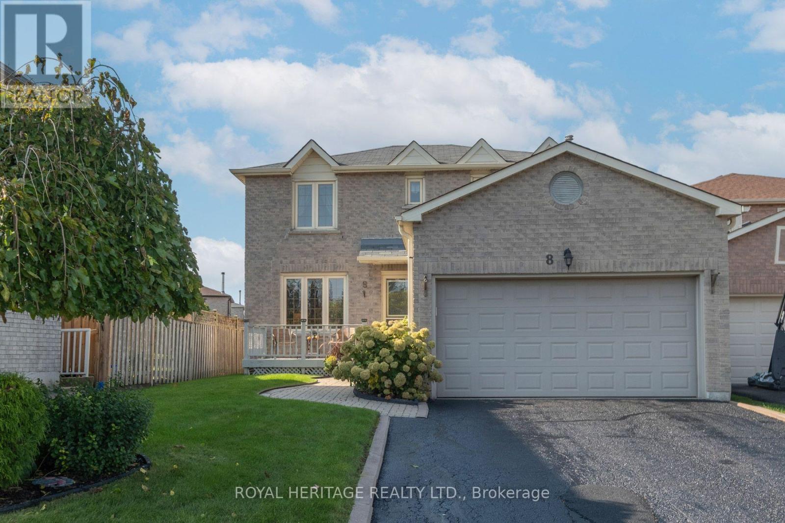 8 Dakin Drive, Ajax, Ontario L1T 2R7 - Photo 2 - E14081262