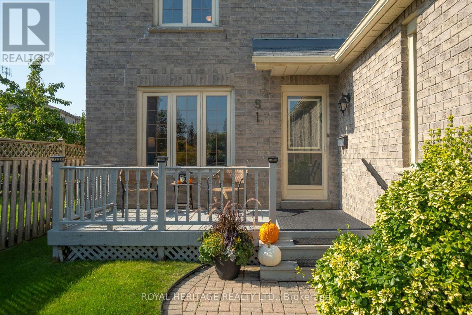 8 Dakin Drive, Ajax, Ontario L1T 2R7 - Photo 3 - E14081262