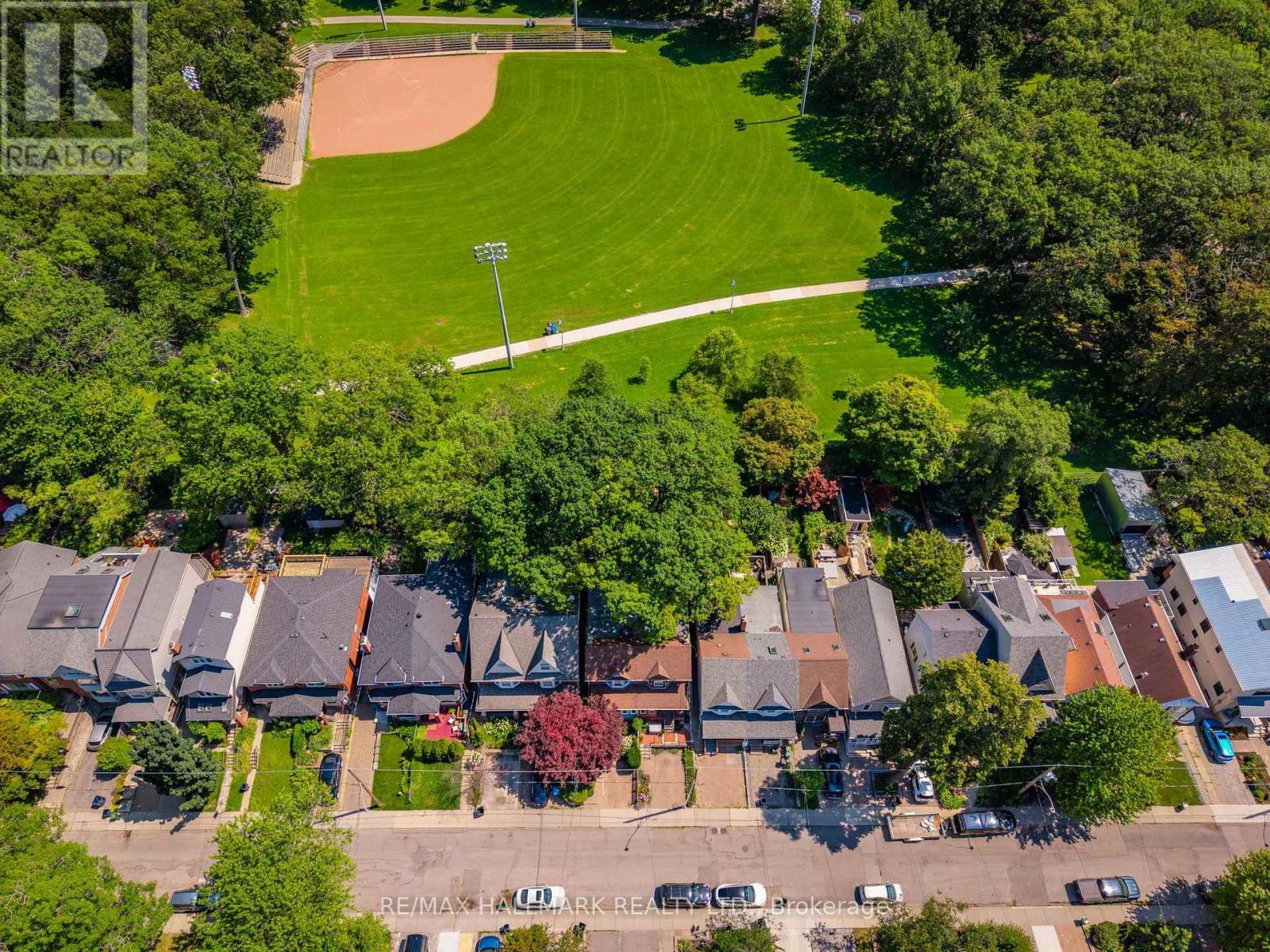55 Waverley Road, Toronto, Ontario  M4L 3T2 - Photo 26 - E14081394