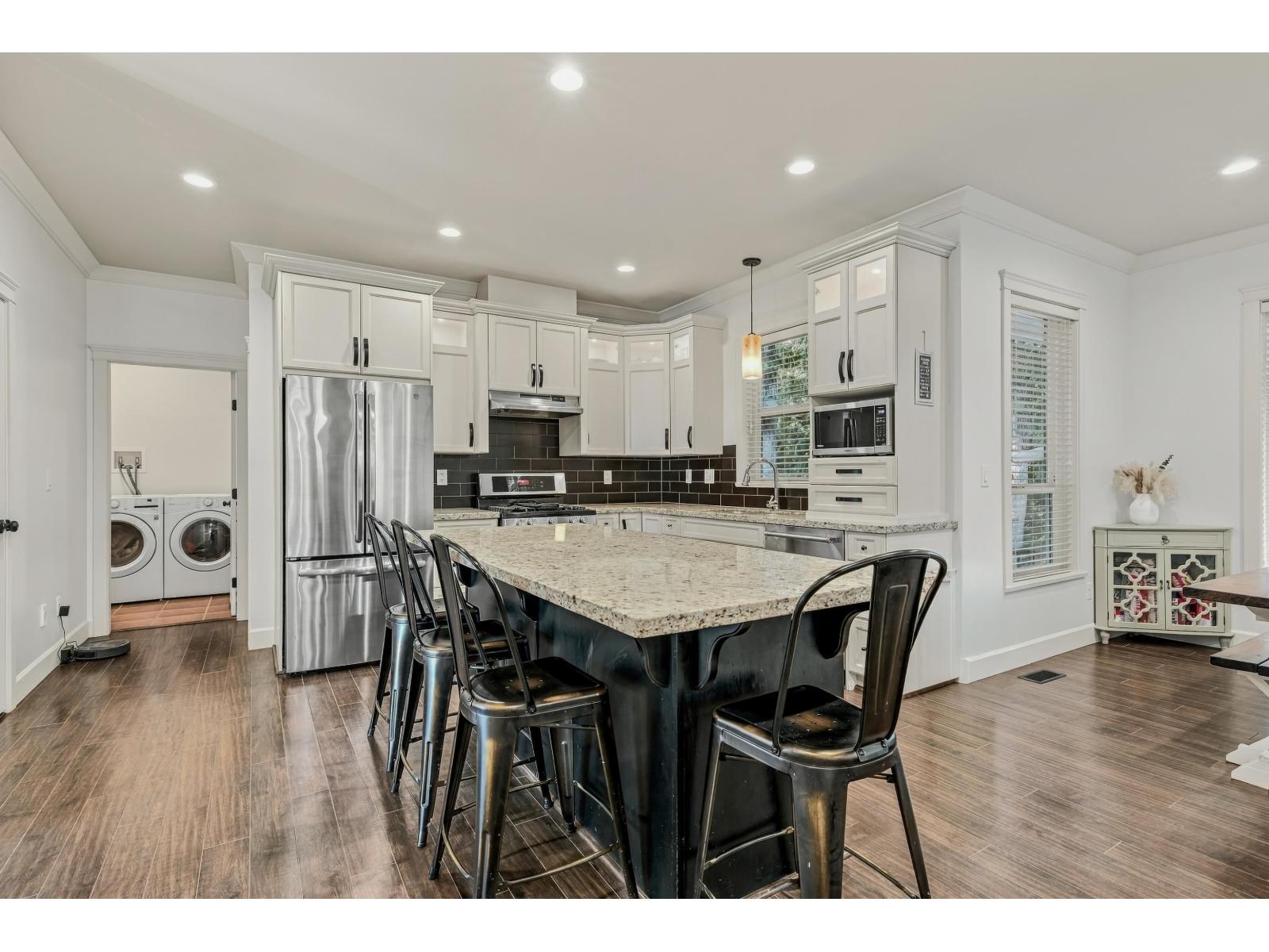 35159 Mcewen Avenue, Mission, British Columbia  V2V 6R4 - Photo 14 - R3152344