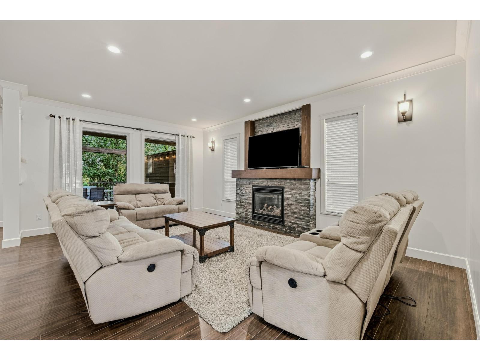 35159 Mcewen Avenue, Mission, British Columbia  V2V 6R4 - Photo 18 - R3152344