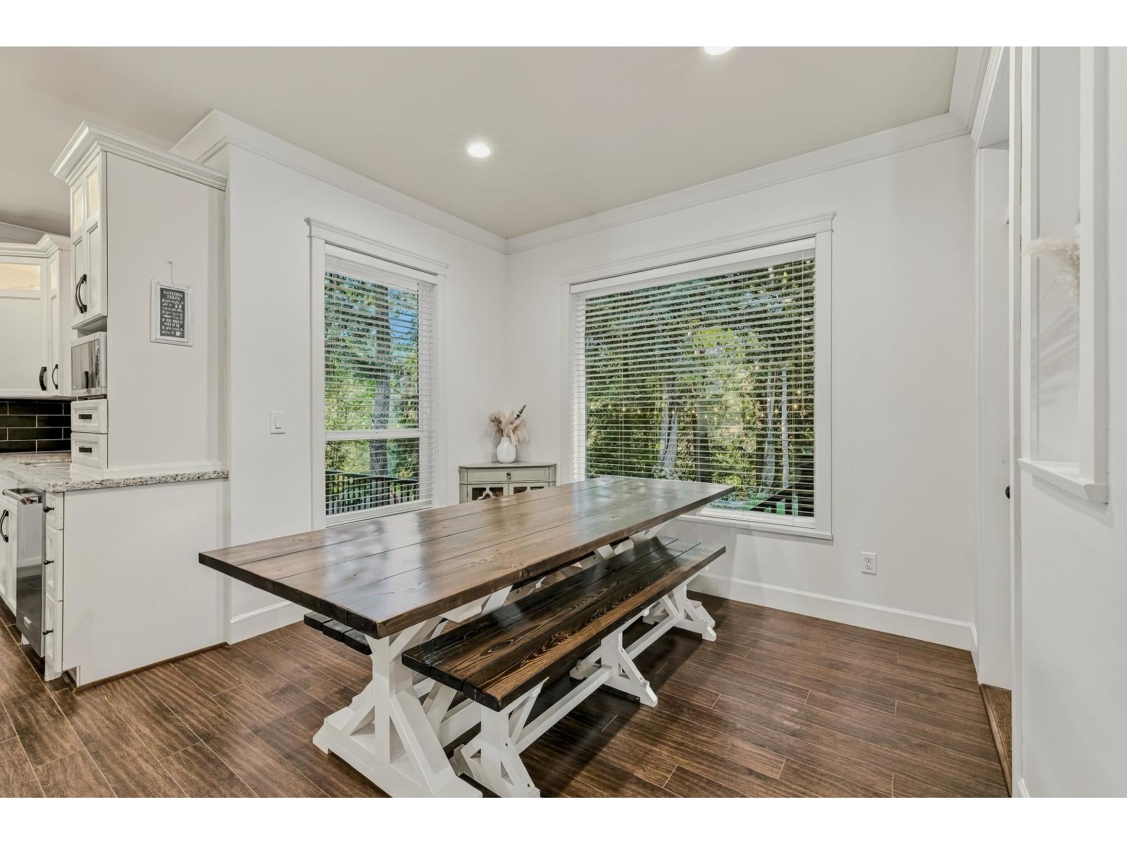 35159 Mcewen Avenue, Mission, British Columbia  V2V 6R4 - Photo 12 - R3152344