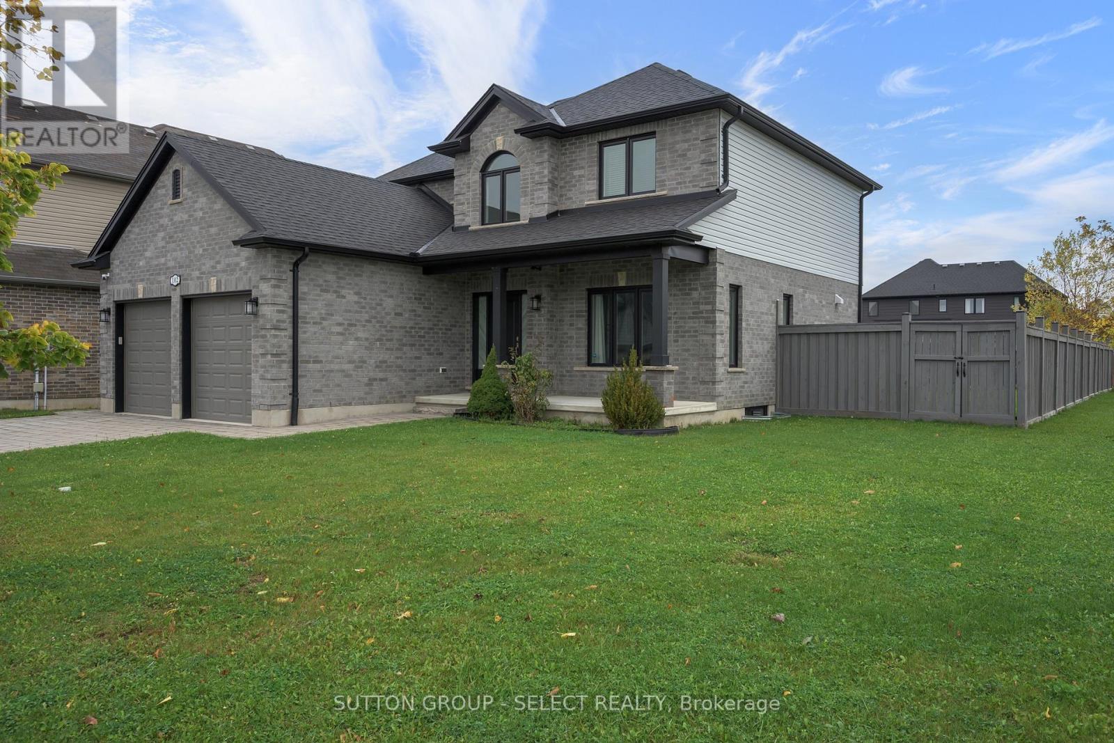102 Timberwalk Trail, Middlesex Centre, Ontario  N0M 2A0 - Photo 2 - X14081430