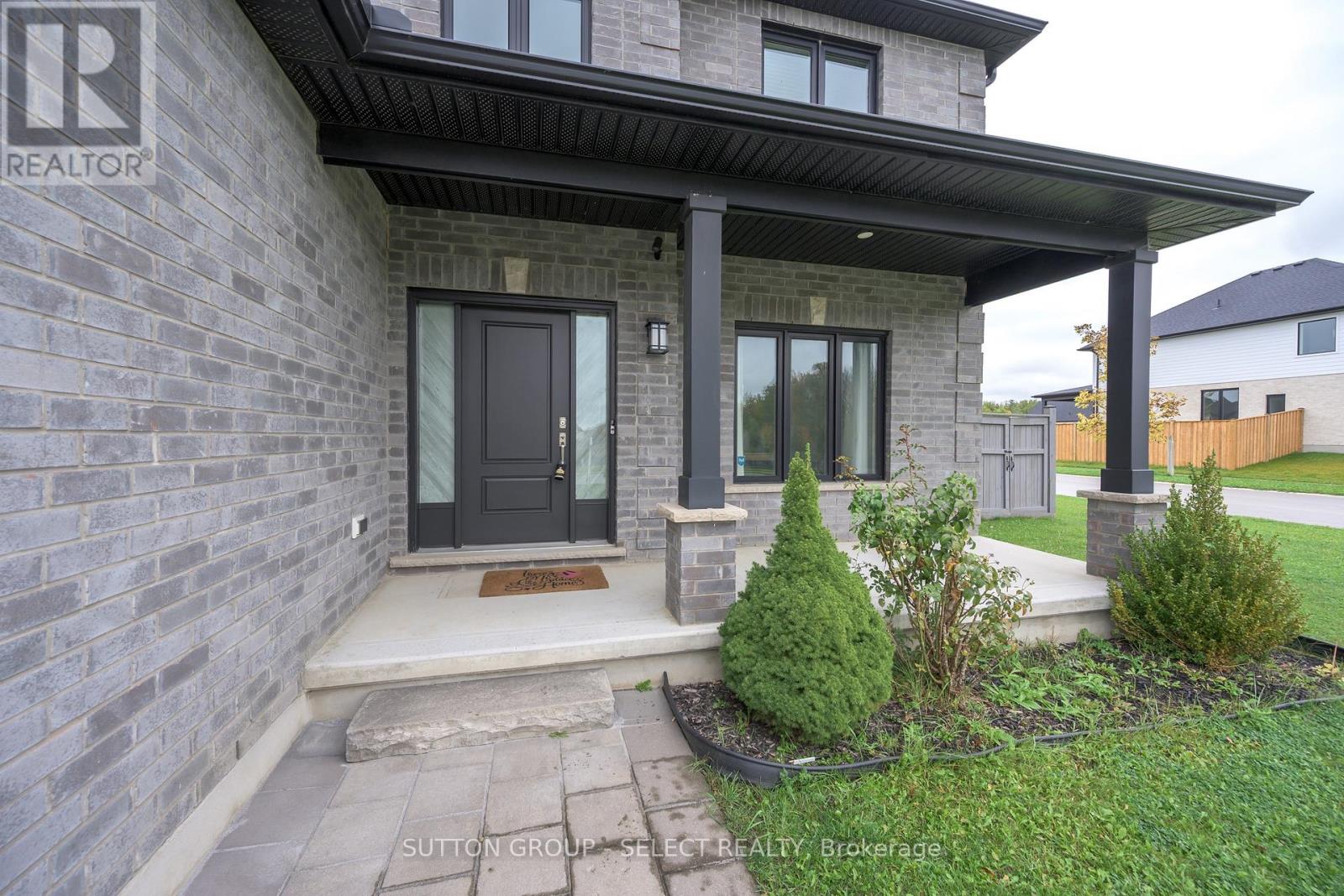 102 Timberwalk Trail, Middlesex Centre, Ontario  N0M 2A0 - Photo 3 - X14081430