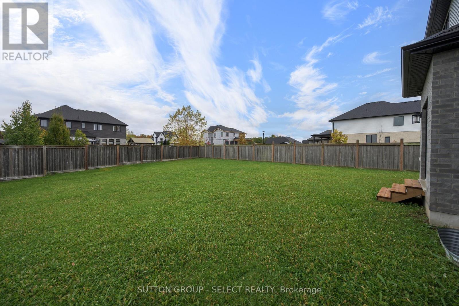 102 Timberwalk Trail, Middlesex Centre, Ontario  N0M 2A0 - Photo 5 - X14081430