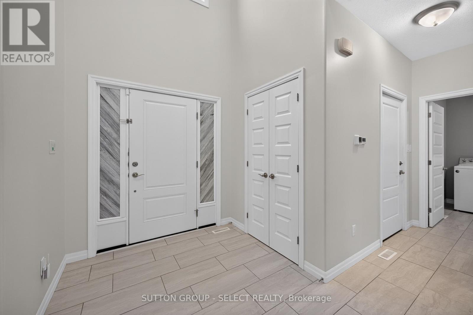 102 Timberwalk Trail, Middlesex Centre, Ontario  N0M 2A0 - Photo 6 - X14081430