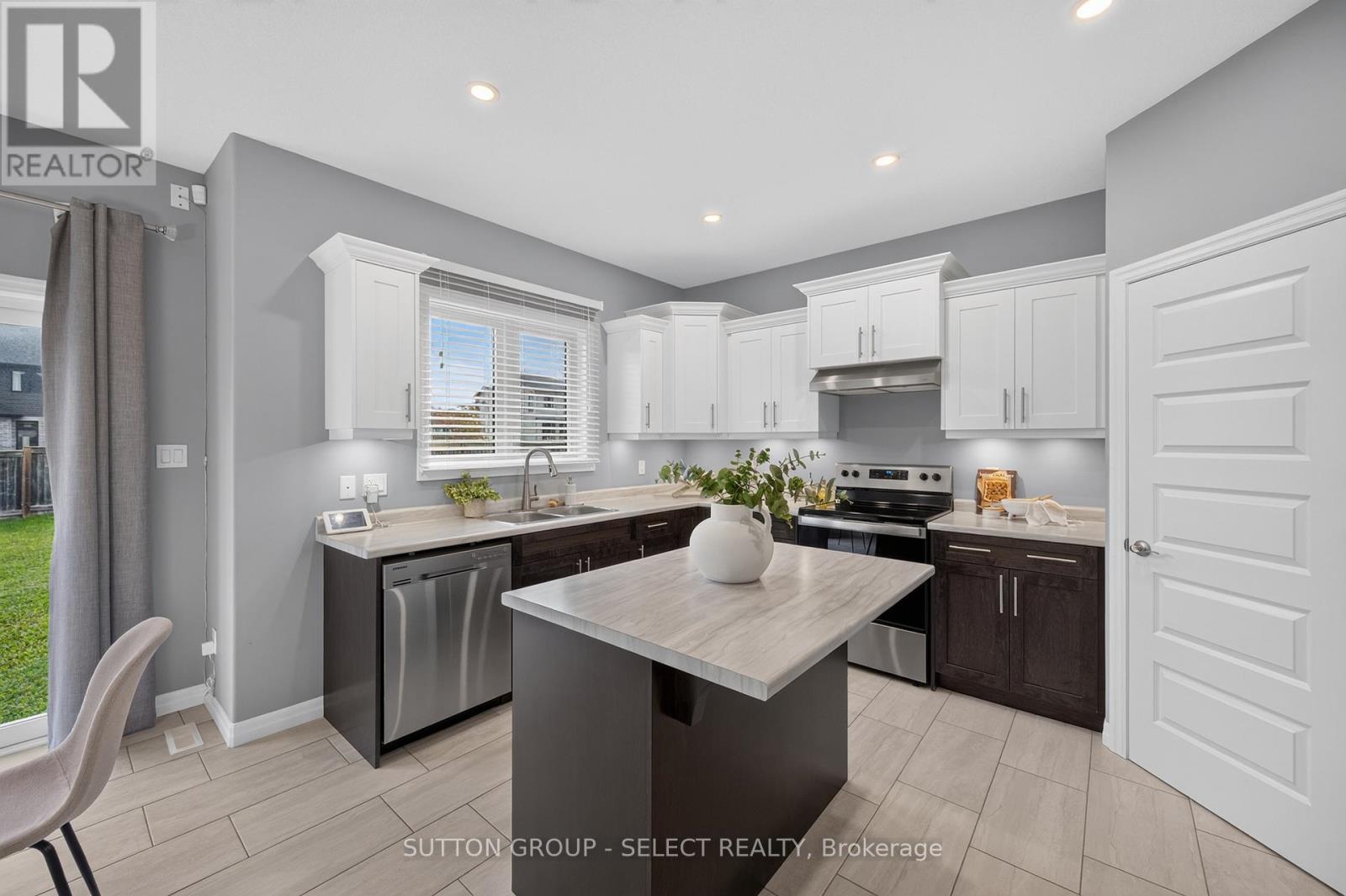 102 Timberwalk Trail, Middlesex Centre, Ontario  N0M 2A0 - Photo 9 - X14081430