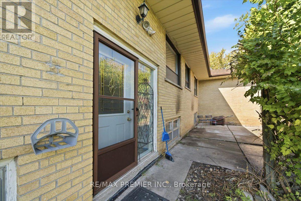 1 Gram Street, Vaughan, Ontario  L6A 3Z2 - Photo 36 - N14081252
