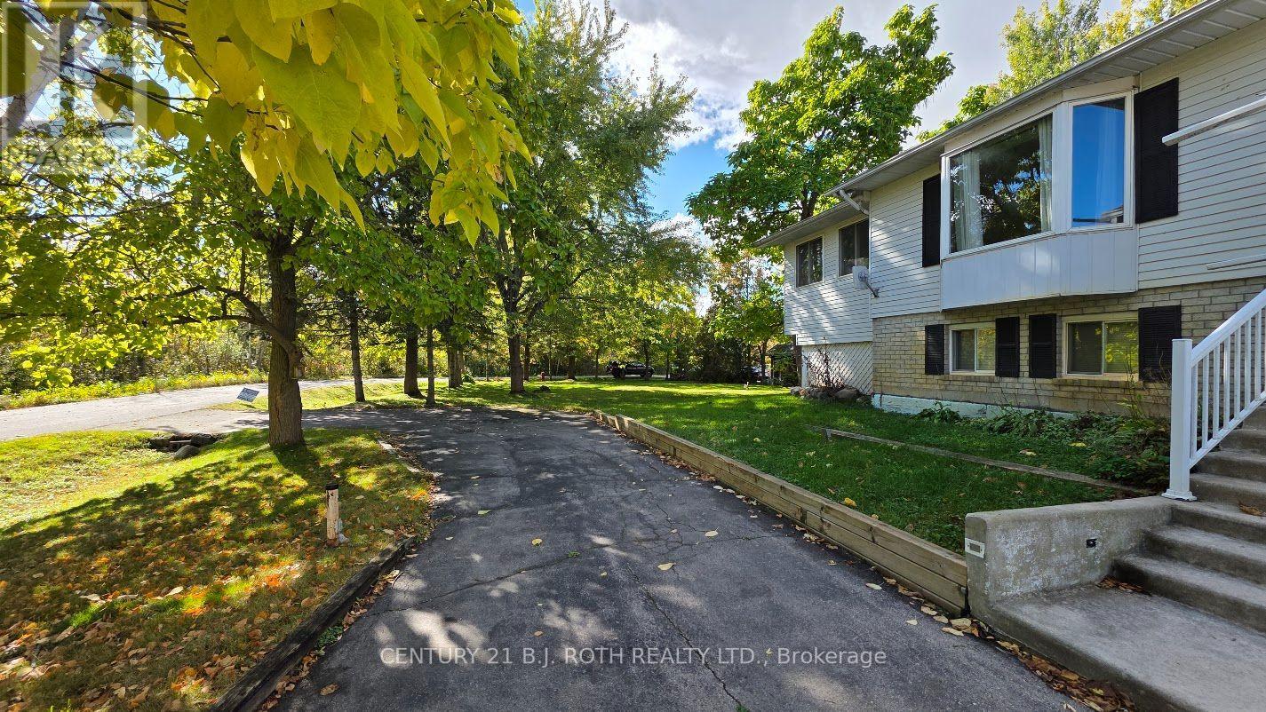 840 Blackwoods Avenue, Innisfil, Ontario  L9S 1S8 - Photo 2 - N14081322