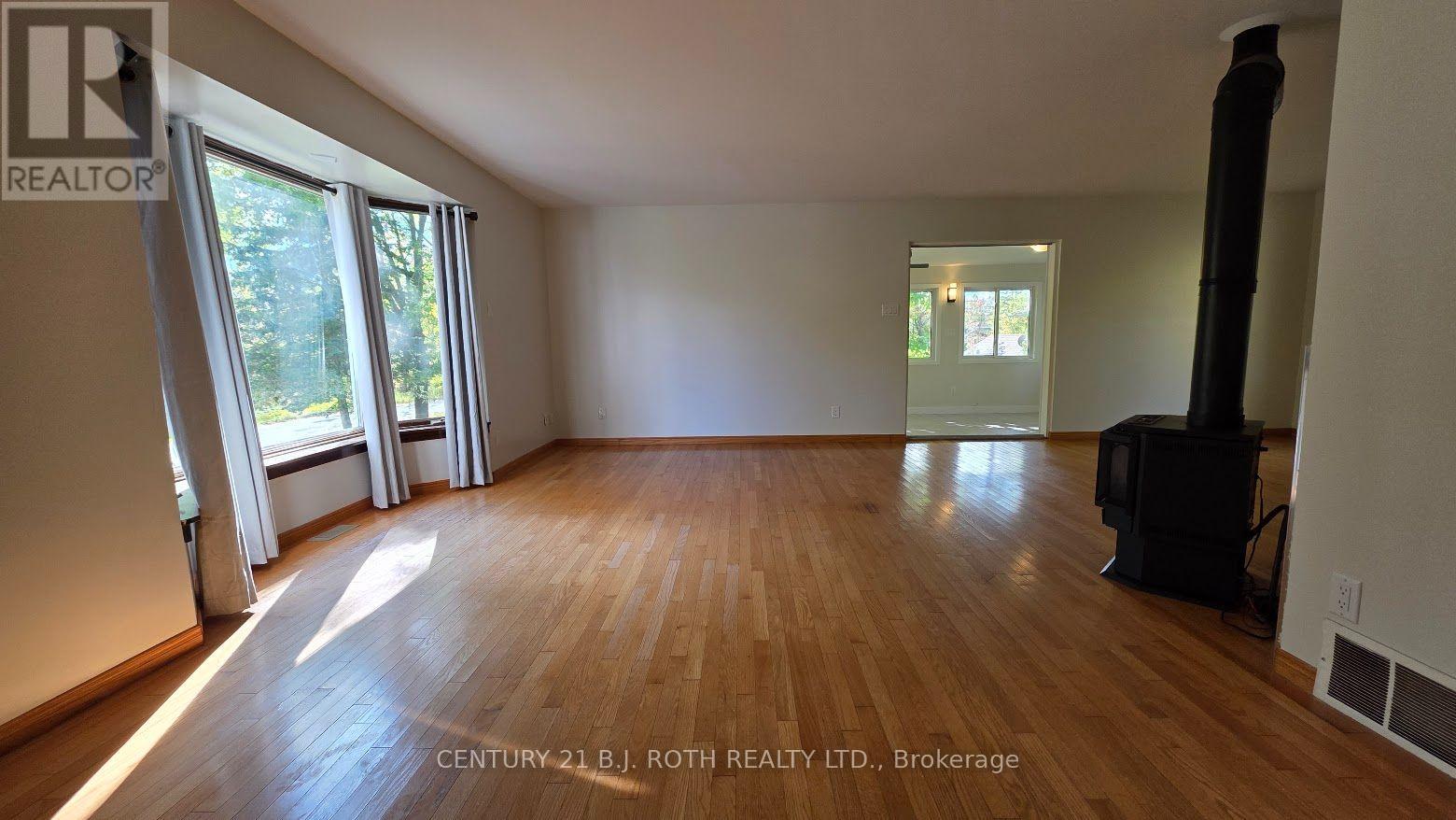 840 Blackwoods Avenue, Innisfil, Ontario  L9S 1S8 - Photo 6 - N14081322
