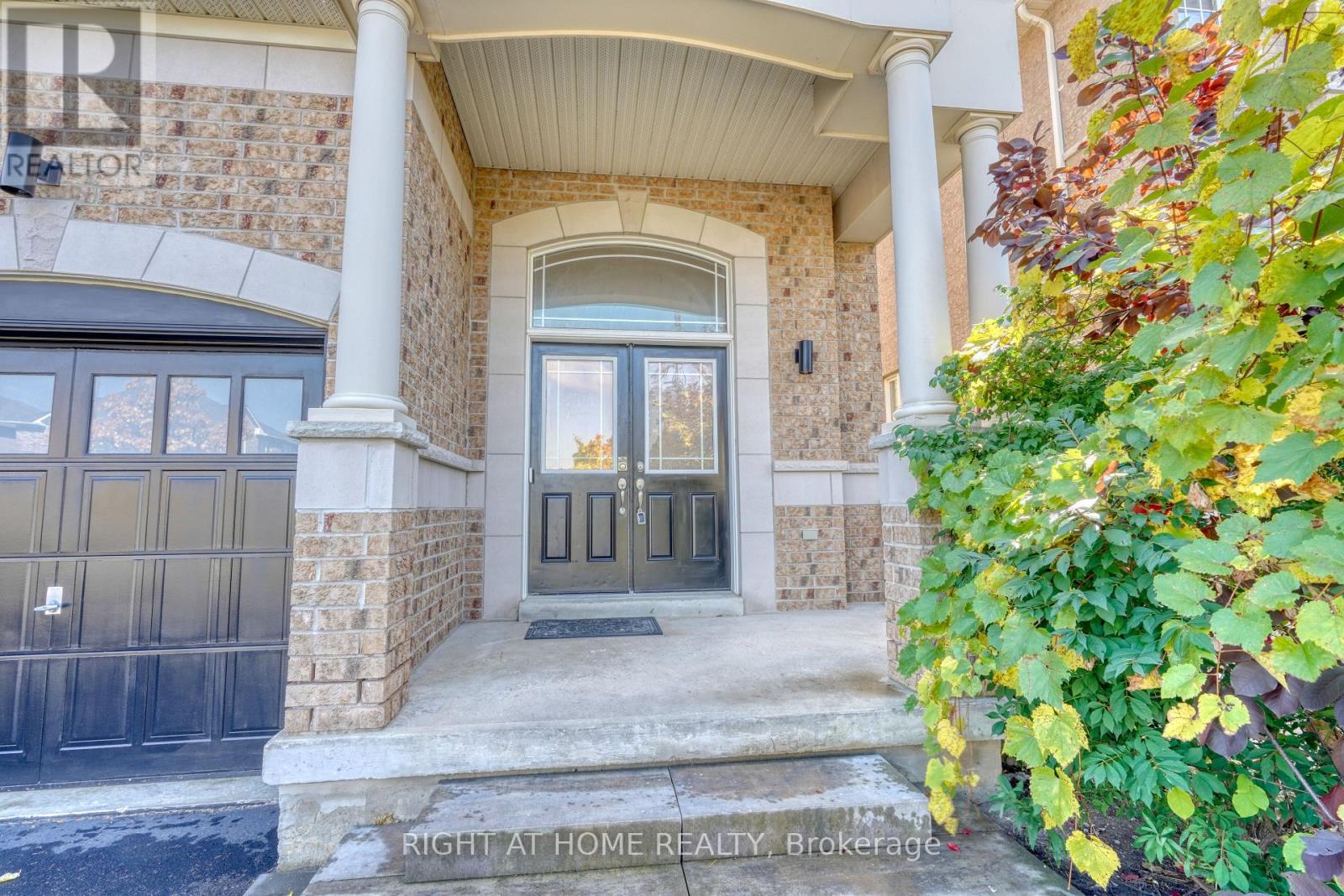 171 Maurier Boulevard, Vaughan (Patterson), Ontario  L6A 0V2 - Photo 2 - N14081416